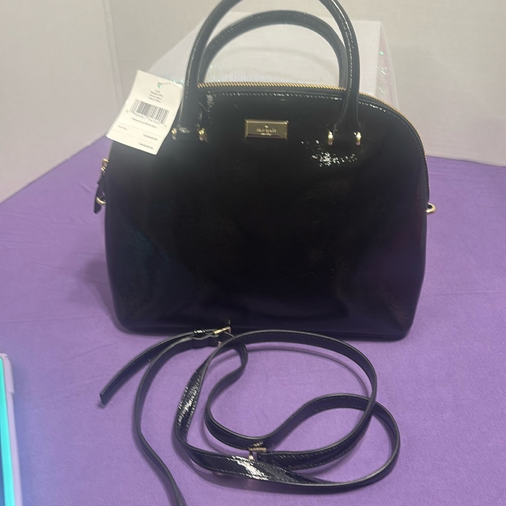 Kate Spade, Carly Bixby Place black patent leather bag/Crossbody nwt